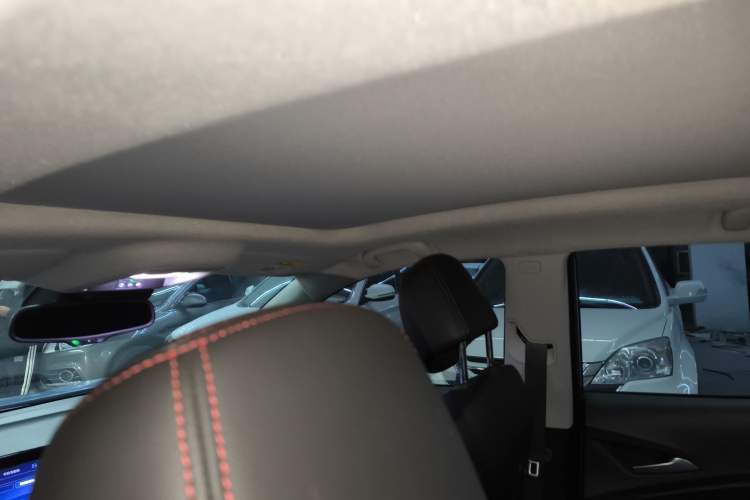 Used Chevrolet Trax 2022 Encore RS 1.5T CVT CoolMAX Headliner