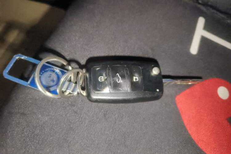 Used Volkswagen Polo 2014 1.6L Automatic Comfort Edition
