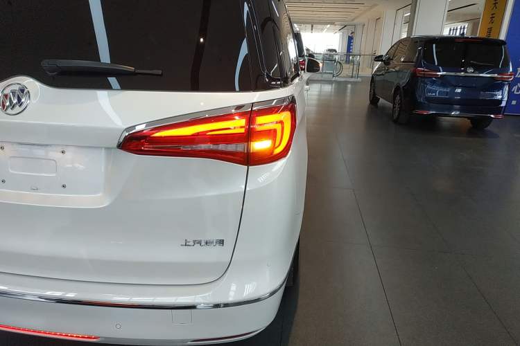 Used Buick GL8 2018 ES 28T Comfort Model China VI Standard
