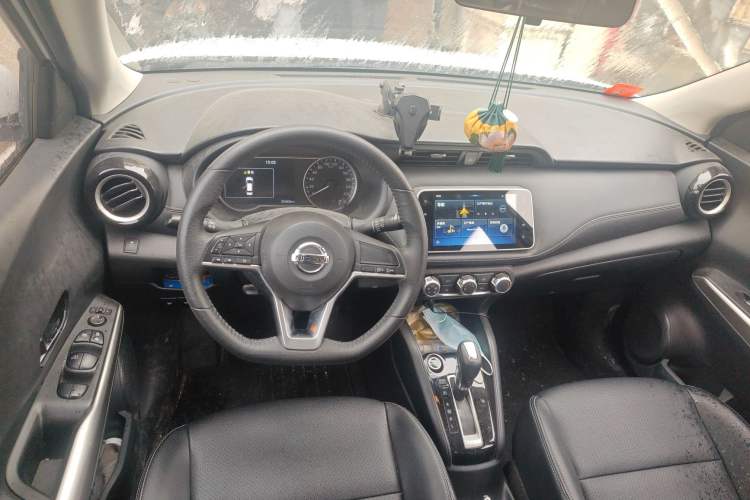 Used Nissan Kicks 2020 1.5L XV CVT Smart Connect Luxury Edition
