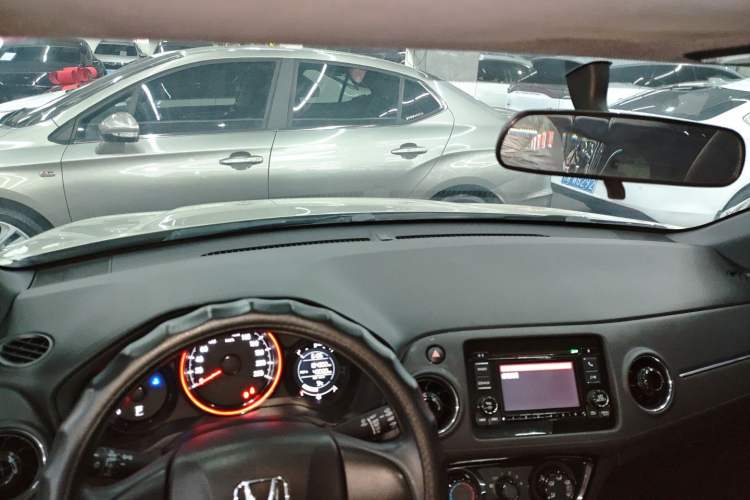 Used Honda XR-V 2017 1.8L EXi CVT Comfort Version
