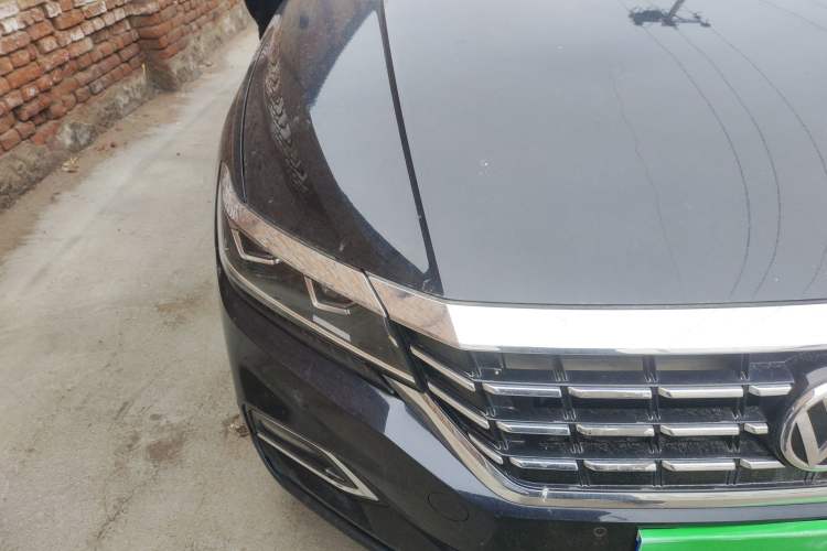 Used Volkswagen Passat 2019 330TSI Elite Edition China VI Right Front Headlight