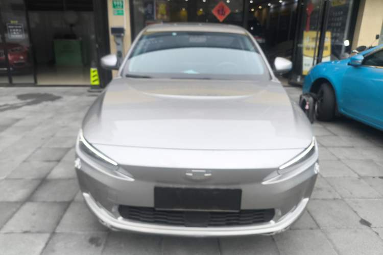 Used Geometry A 2021 Pro Enjoy High-Dimensional Range Edition 430 km A430 Cubic Version Front