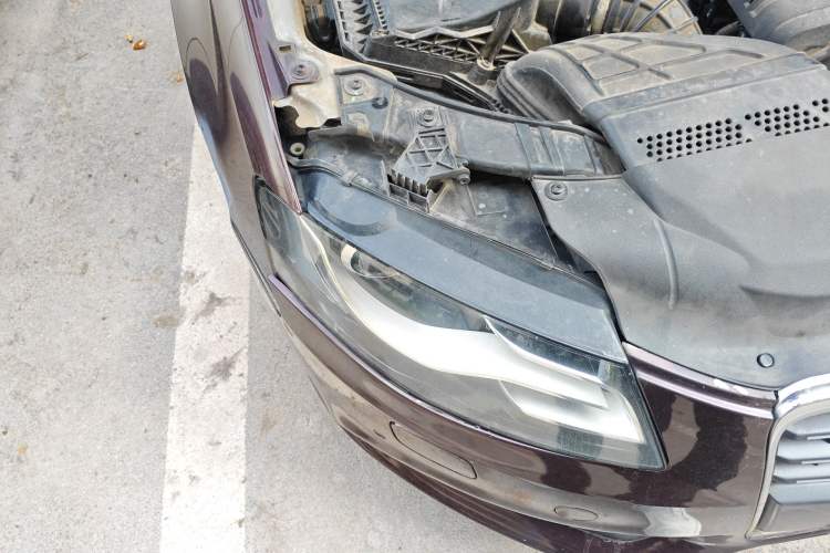 Used Audi A4L 2012 2.0 TFSI automatic standard version