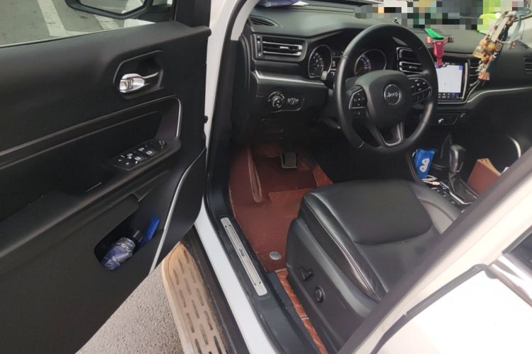 Used Jeep Grand Commander 2018 2.0T Four-Wheel Drive Premium Navigation Version China V