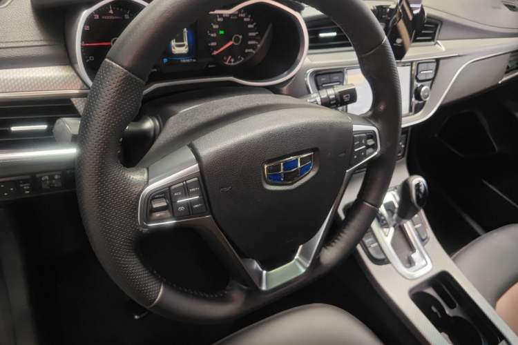 Used Geely Auto Emgrand GS 2016 Sport Edition 1.3T Automatic ZhenShang Model Steering Wheel