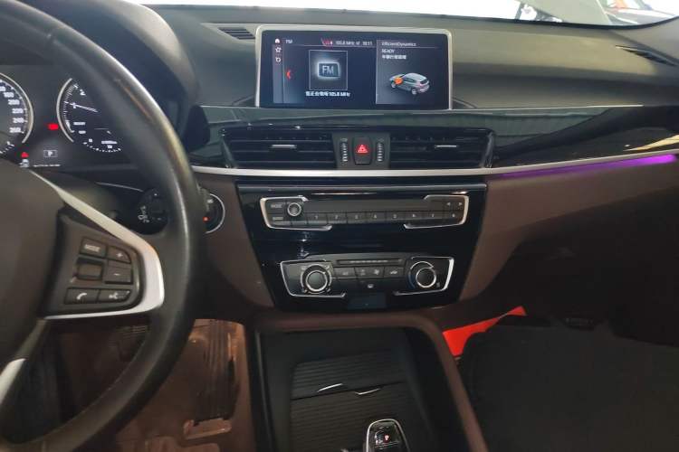 Used BMW X1 2020 sDrive20Li Fashion Model Audio And AC Panel