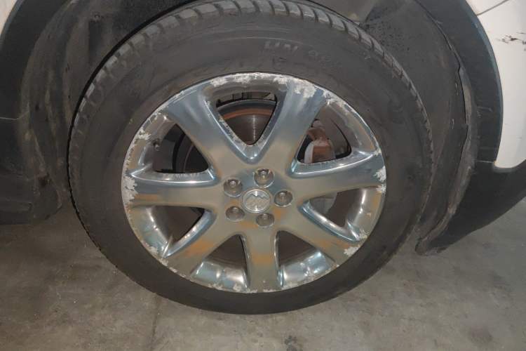 Used Buick Encore 2013 1.4T Automatic All-Wheel Drive Flagship Edition Right Front Wheel Hub