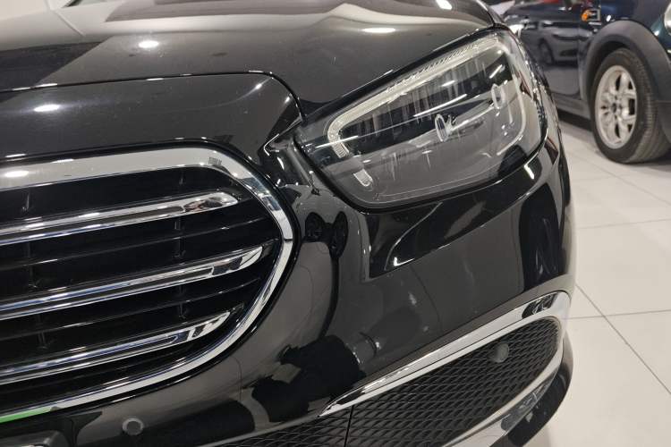 Used Mercedes-Benz E-Class New Energy 2022 Second Facelift E 350 e L Plug-in Hybrid Sedan Left Front Headlight