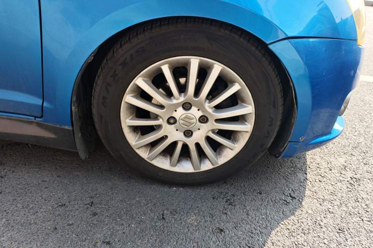Used Suzuki Swift 2011 1.5L Manual Fashion Edition
