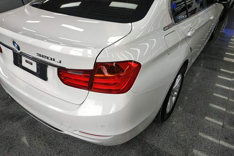 Used BMW 3 Series 2014 320Li Fashion Model
