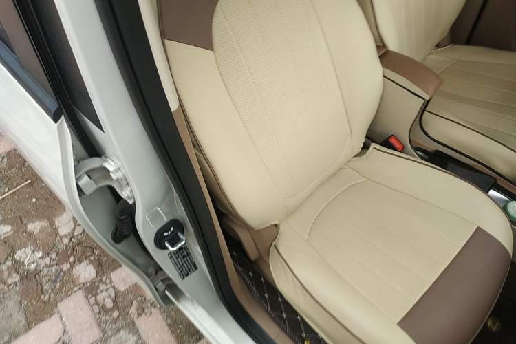 Used Wuling Hongguang MINIEV 2025 Four-Door Version Zhenxiang+ Edition