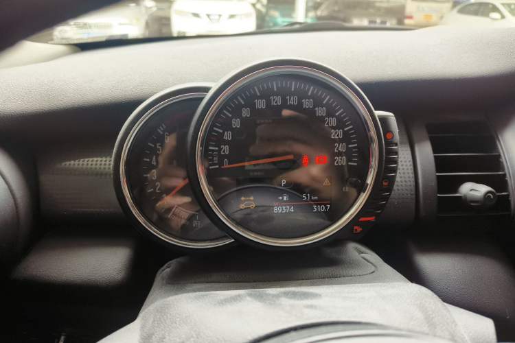 Used MINI 2014 1.5T COOPER Fun
