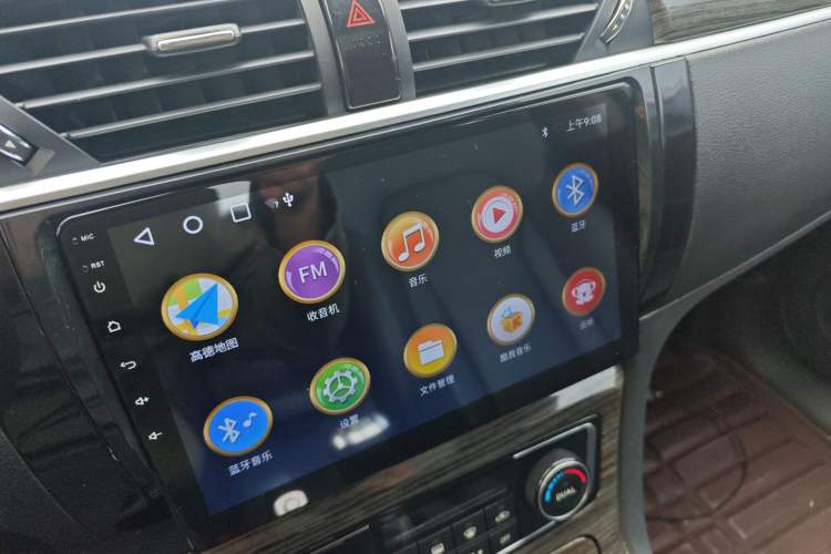 Used Zotye T600 2015 1.5T Manual Luxury Model Audio And AC Panel