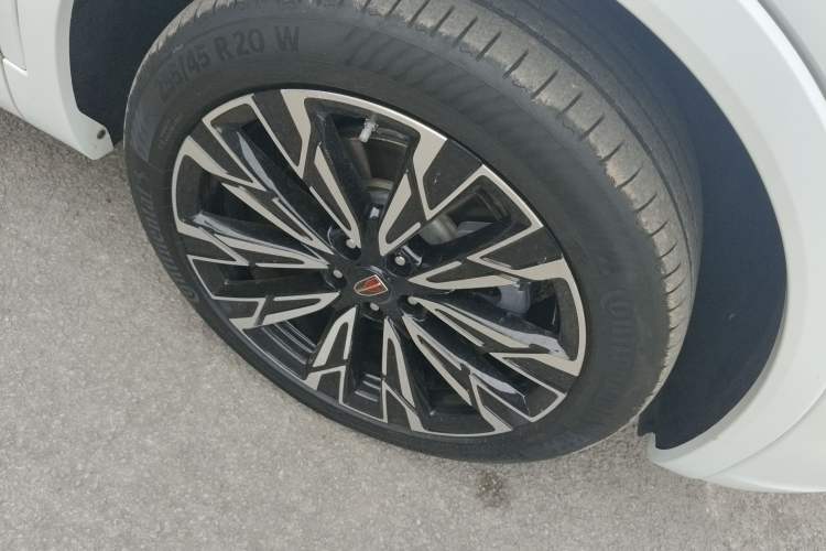 Used Hongqi HS5 2023 2.0T Four-Wheel Drive Flagship Pro Edition Exterior 4