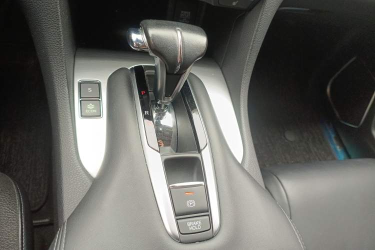 Used Honda Avancier 2017 240TURBO Two-Wheel Drive Premium Edition
