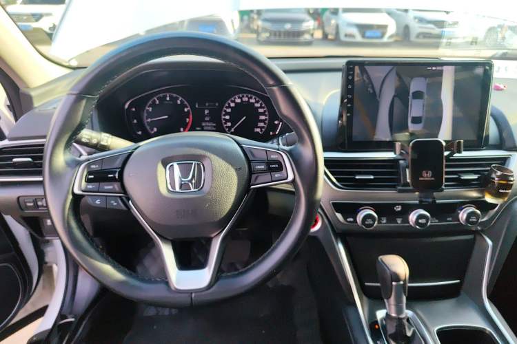 Used Honda Accord 2018 260TURBO Elite Edition China VI Center Console
