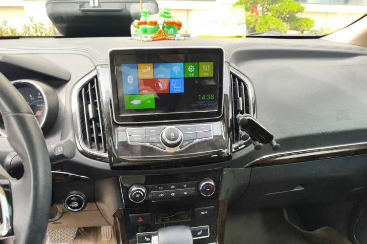 Used Lifan Auto Xuanlang 2017 2.0L CVT Comfort Edition