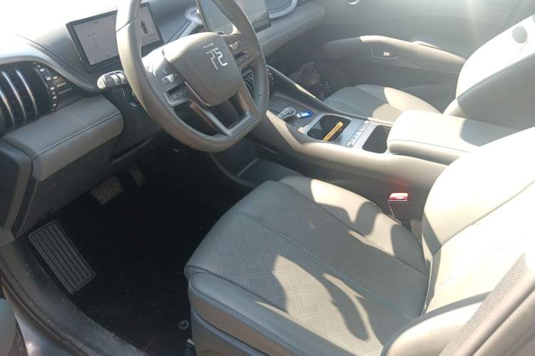 Used BYD Yuan PLUS 2025 Intelligent Driving Version 510 KM Beyond-Grade Edition
