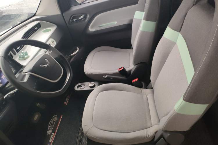 Used Wuling Hongguang MINIEV 2021 Macaron Fashion Model Lithium Iron Phosphate Left Front Seat