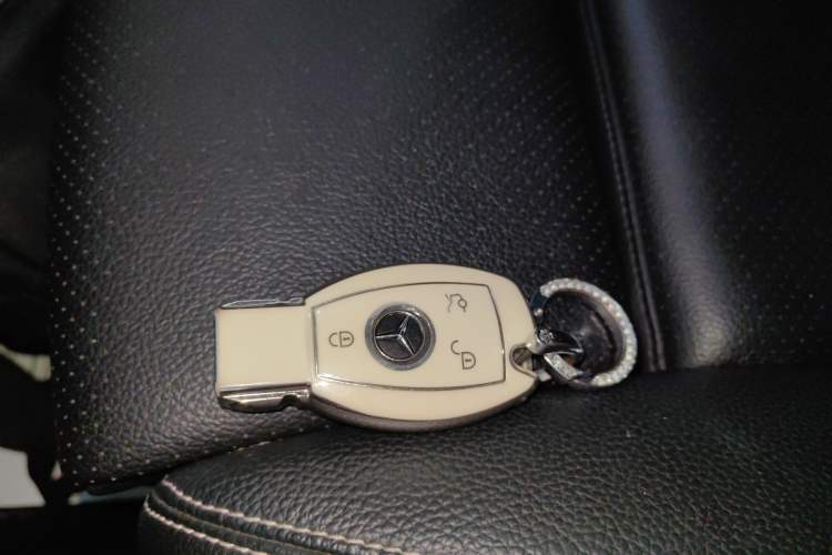 Used Mercedes-Benz GLA 2017 GLA 220 4MATIC Fashion Model