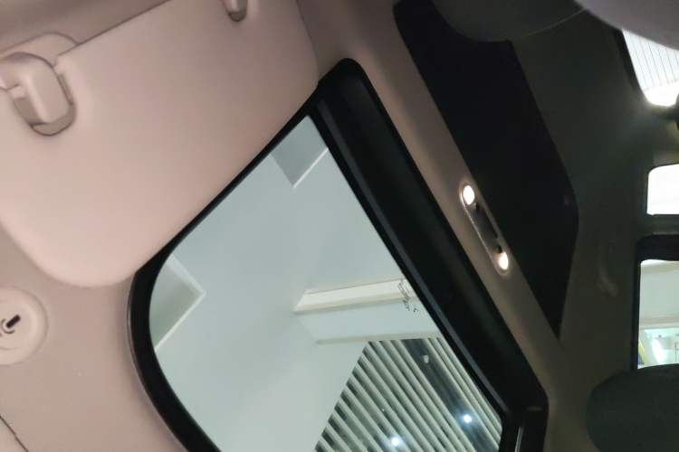 Used MINI Clubman 2016 Updated 1.5T COOPER Geek Edition