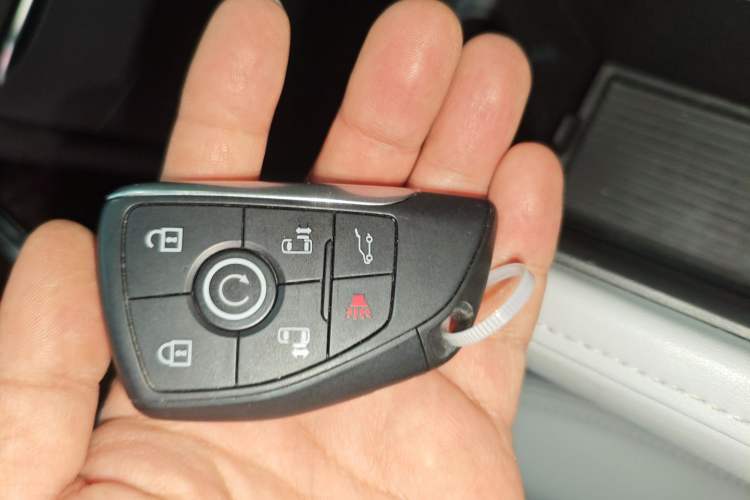 Used Buick GL8 2025 Lu Zun Deluxe Edition