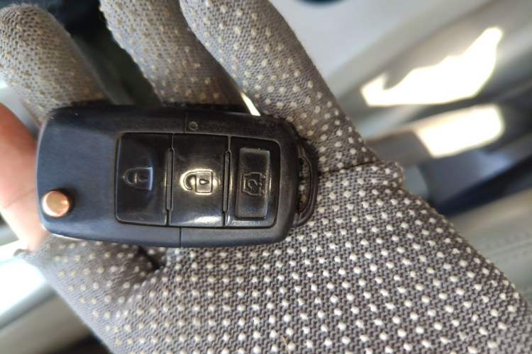 Used FORTHING Lingzhi 2015 M5 Q3 2.0L 7-seat Long-Wheelbase Luxury Model
