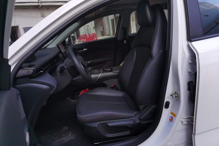 Used CHANGAN Eado DD 2023 Blue Whale NE 1.5T GDI DCT Luxury Edition
