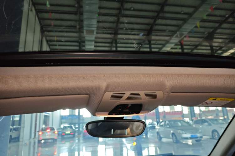 Used BMW 2 Series 2018 220i Sport Design Package