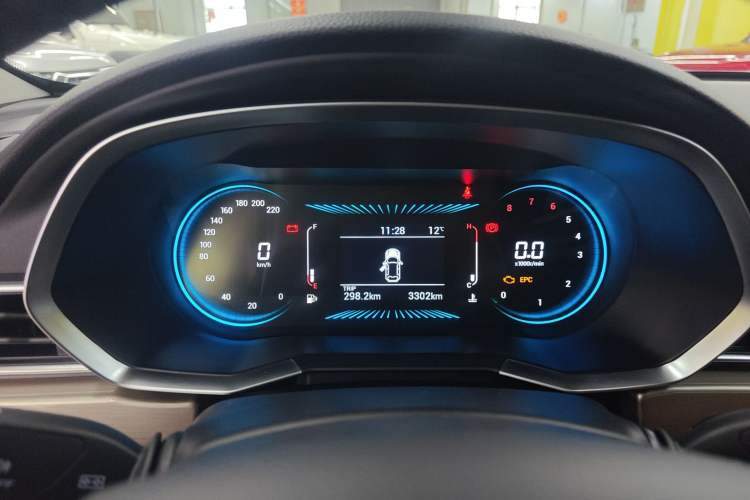 Used JETOUR X70 2025 1.5T Manual Overdrive Version 5 Seats
