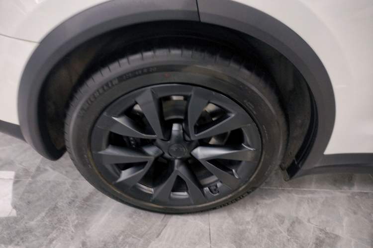 Used Tesla Model X 2023 Dual-Motor All-Wheel-Drive Version