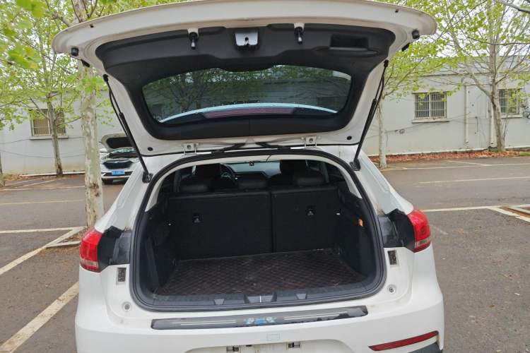 Used Haval F5 2020 1.5T DCT iXuan Trunk