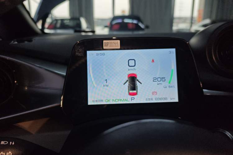 Used BYD Dolphin 2023 420 km Free Version
