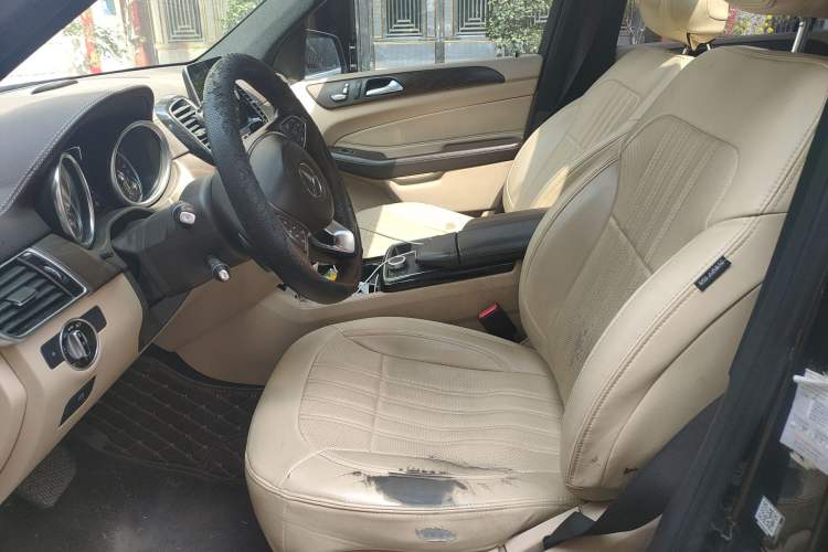 Used Mercedes-Benz GLE 2017 GLE 320 4MATIC Dynamic Model Left Front Seat