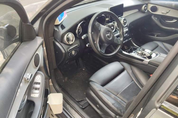 Used Mercedes-Benz GLC Coupe 2018 GLC 200 4MATIC Coupe SUV