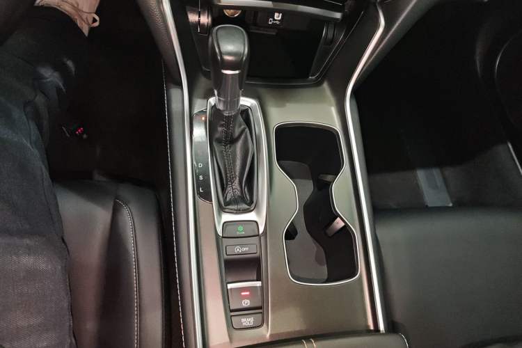 Used Honda Accord 2022 260TURBO Phantom Night · Prestige Edition