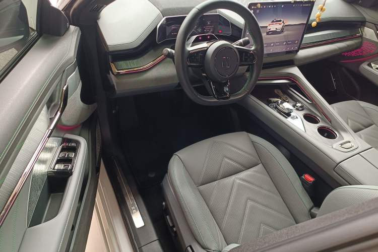 Used Zeekr 001 2023 WE Edition 86 kWh Driver Seat