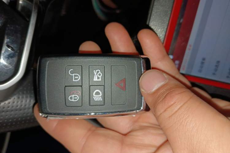 Used Jaguar XEL 2020 2.0T 200 PS R-DYNAMIC S Advanced Sport Edition Interior 1