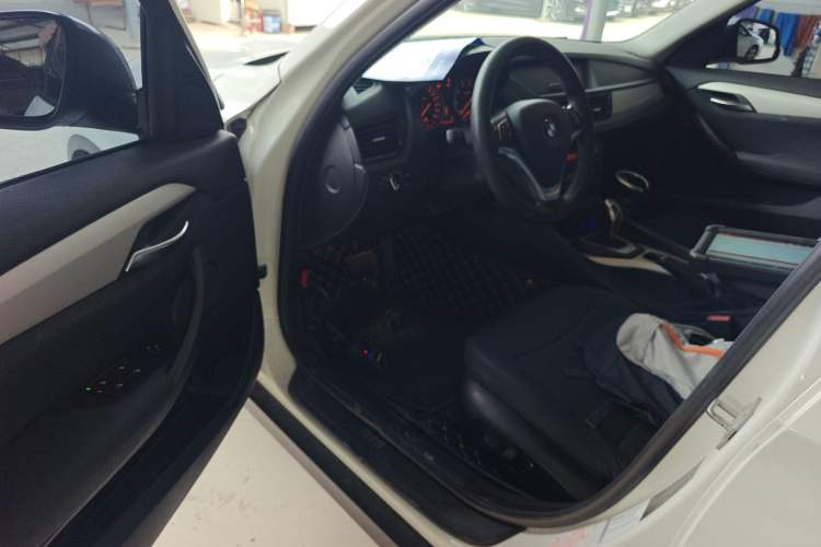 Used BMW X1 2014 sDrive18i Fashion Model Driver Seat