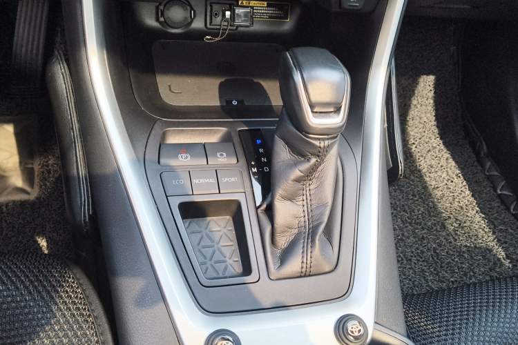 Used Toyota Wildlander 2021 2.0L CVT Two-Wheel Drive Luxury Edition