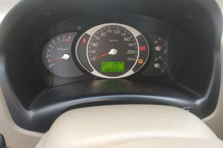 Used Hyundai Tucson 2009 2.0L Automatic Two-Wheel Drive with Sunroof