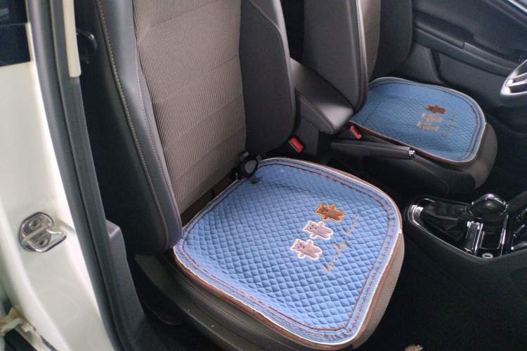 Used Volkswagen C-TREK 2017 230TSI DSG Comfort Version
