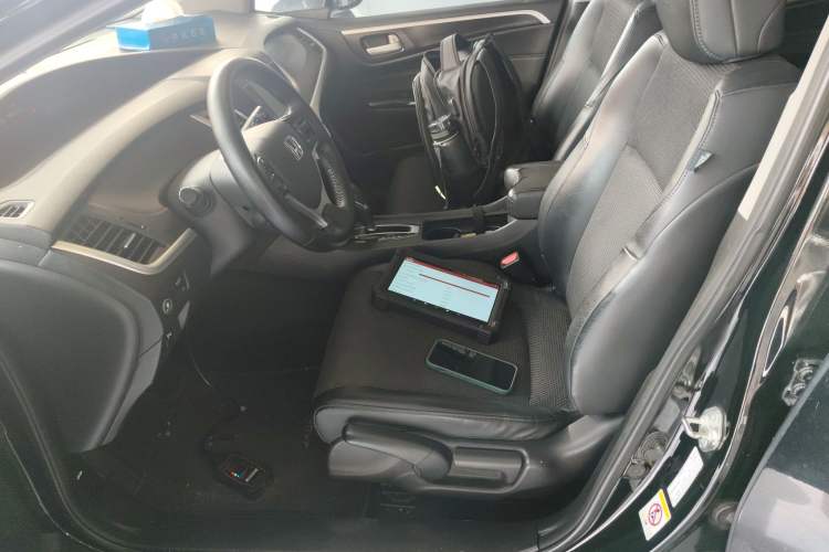 Used Honda Jade 2013 1.8L automatic Comfort version 5 seats
