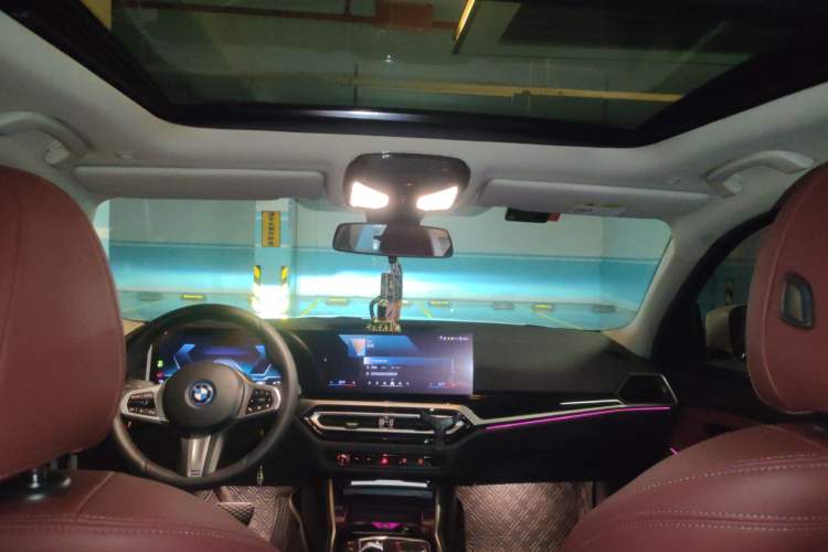 Used BMW i3 2024 eDrive 35 L Headliner