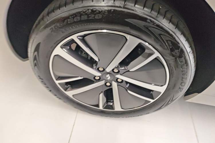 Used Li Auto L6 2024 Pro Model Exterior 5