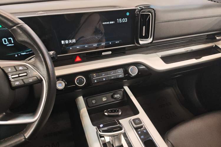 Used Hyundai ix35 2023 Musso 2.0L Deluxe Edition DLX
