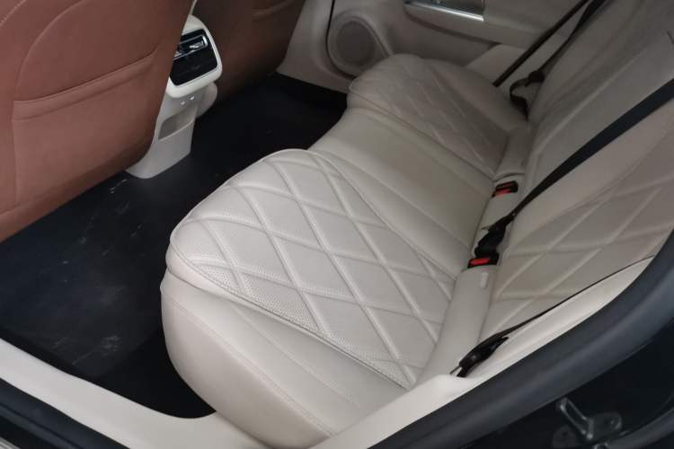 Used Chery Fulwin A9L 2025 Model, 260 Ultra-Long Range Prestige Edition