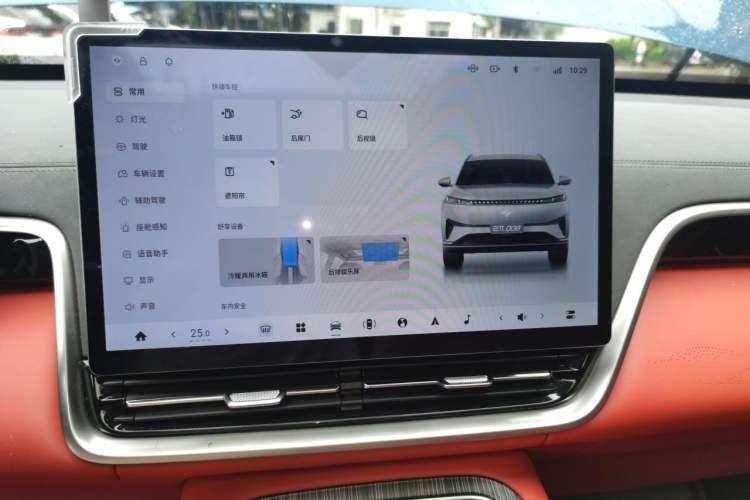 Used Dongfeng eπ eπ008 2024 210Max Range-Extended Version 6 Seats
