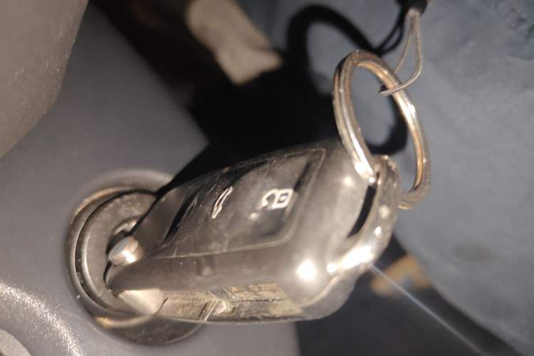 Used Volkswagen Bora 2014 1.6L Automatic Fashion Model
